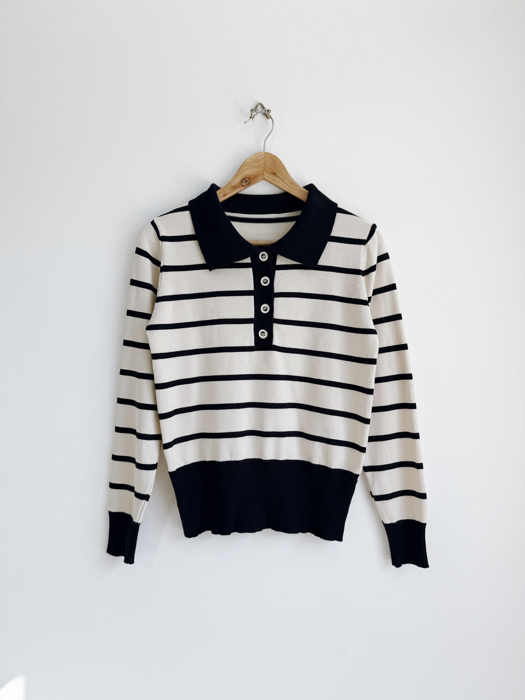 Sweater cuello piqué