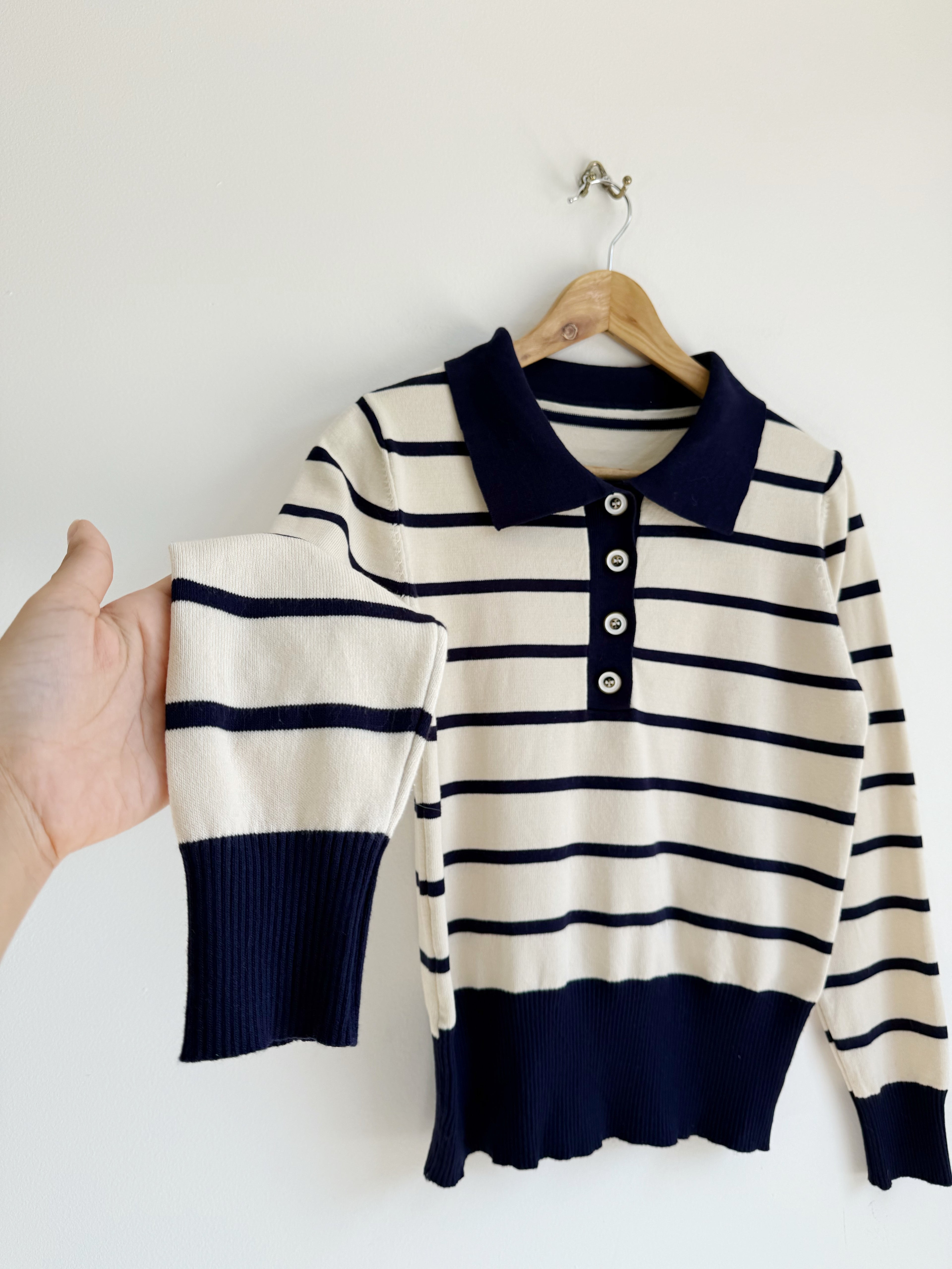 Sweater cuello piqué