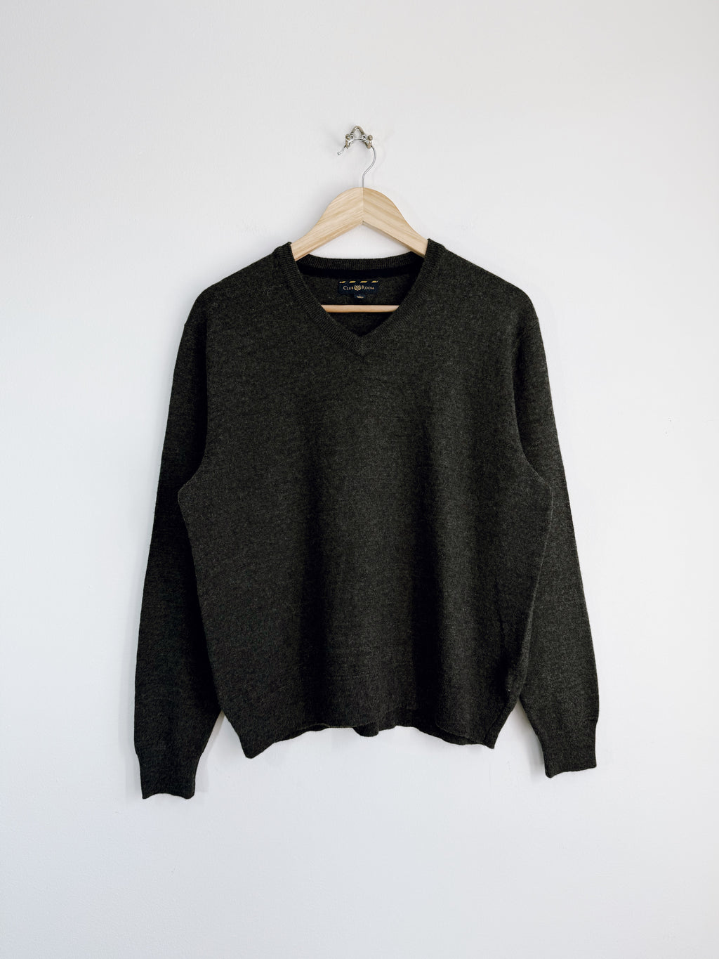 Club Room V Sweater
