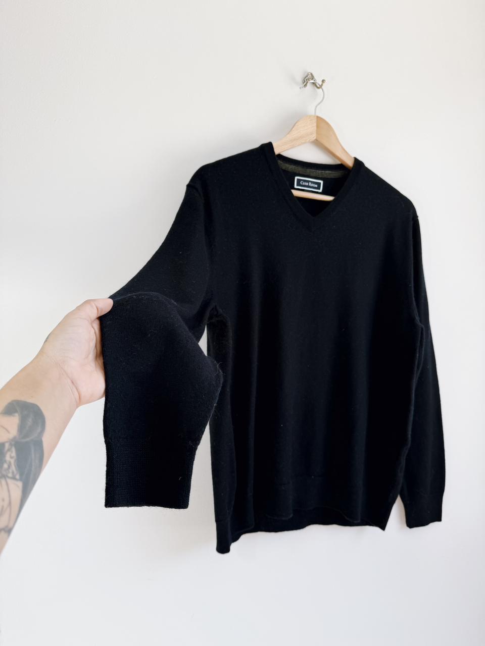 Sweater Club Room