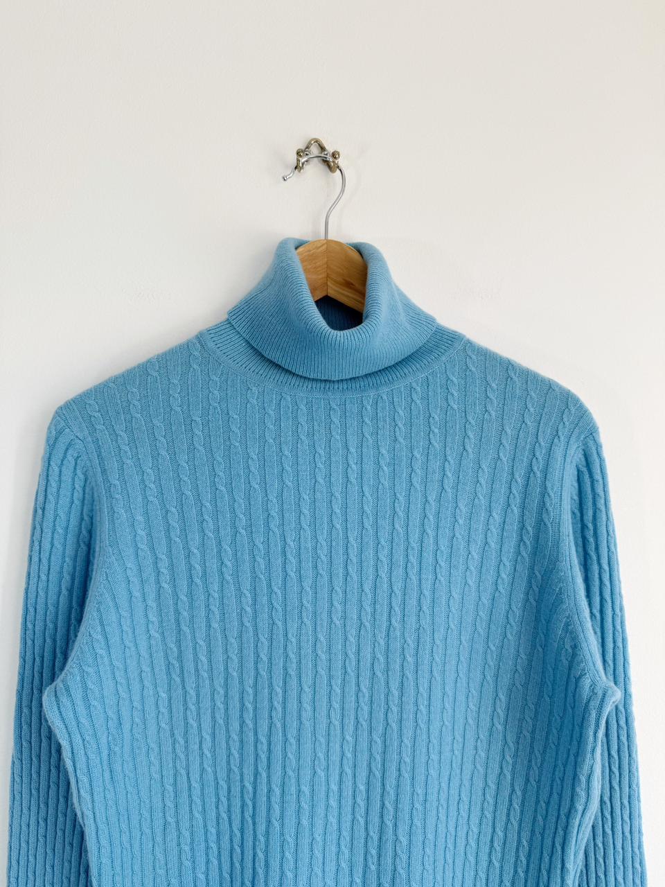 Folio Turtleneck