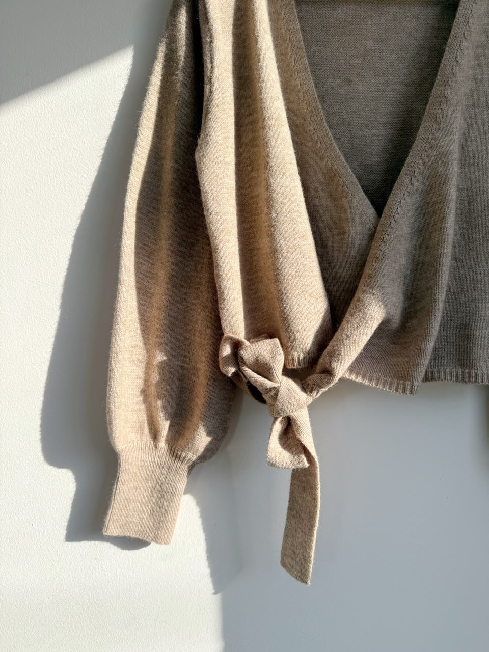 Sweater cruzado