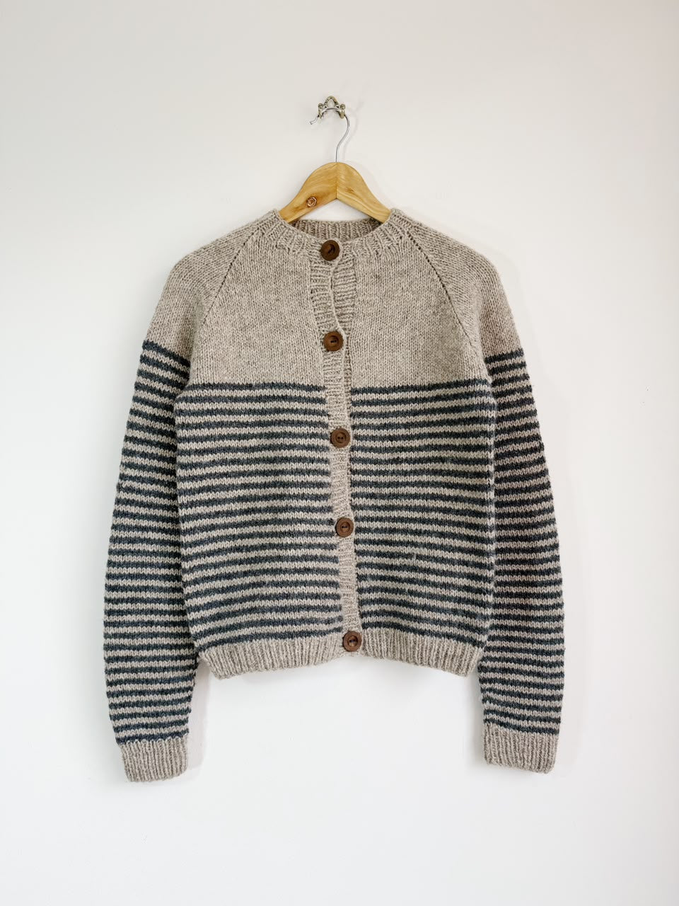 Cardigan Handknitted