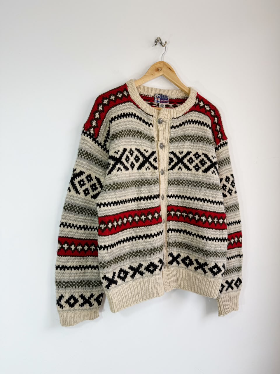 Cardigan Handknitted Nórdico